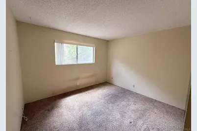  3671 Campus Dr, Oceanside, CA 92056 - Photo 15