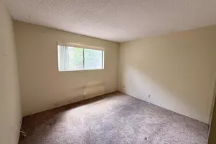 3671 Campus Dr, Oceanside, CA 92056 - Photo 15
