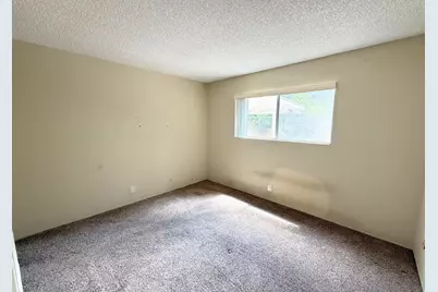  3671 Campus Dr, Oceanside, CA 92056 - Photo 13
