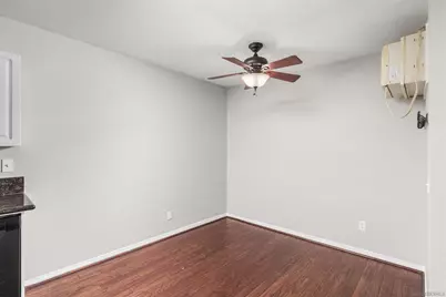  3020 Alta View Dr. #E207, San Diego, CA 92139 - Photo 7