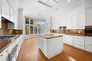 2302 Rue Adriane, La Jolla, CA 92037 - Photo 13