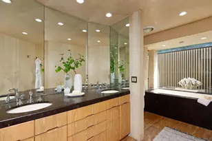 7136 Vista Del Mar Ave, La Jolla, CA 92037 - Photo 17
