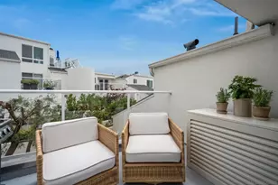 365 Shoemaker Ln, Solana Beach, CA 92075 - Photo 21
