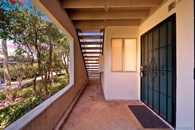  3282 Ashford St #E, San Diego, CA 92111 - Photo 3