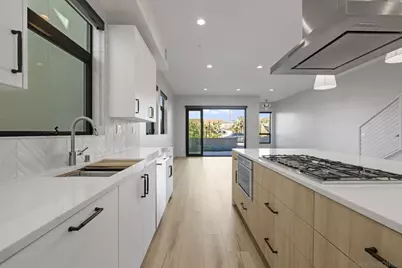  107 Daisy Ave, Imperial Beach, CA 91932 - Photo 17