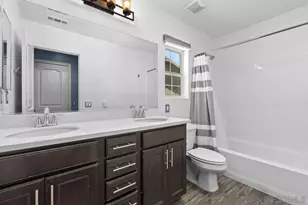 1018 Bellingham Dr, Oceanside, CA 92057 - Photo 15