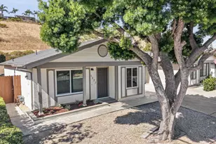 1277 Sagewood Dr, Oceanside, CA 92056 - Photo 7