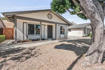  1277 Sagewood Dr, Oceanside, CA 92056 - Photo 3
