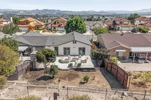 1277 Sagewood Dr, Oceanside, CA 92056 - Photo 11