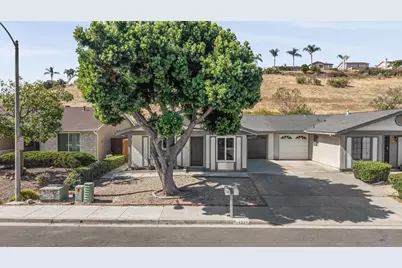  1277 Sagewood Dr, Oceanside, CA 92056 - Photo 5