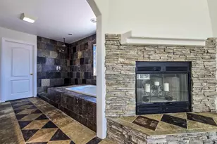 11926 Golden View Rd, Pinon Hills, CA 92372 - Photo 17