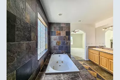  11926 Golden View Road, Pinon Hills, CA 92372 - Photo 23