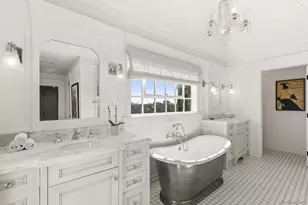 5324 Canterbury Dr, San Diego, CA 92116 - Photo 17