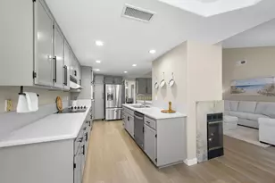 11821 Calle Parral, San Diego, CA 92128 - Photo 13