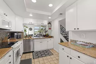2501 Navarra, Carlsbad, CA 92009 - Photo 13