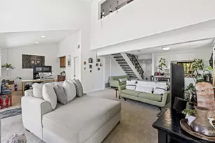 2501 Navarra, Carlsbad, CA 92009 - Photo 7