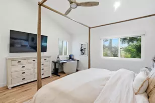 2444 Caminito Venido, San Diego, CA 92107 - Photo 21