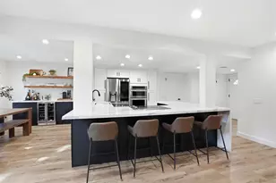 2444 Caminito Venido, San Diego, CA 92107 - Photo 9