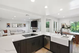 2444 Caminito Venido, San Diego, CA 92107 - Photo 1