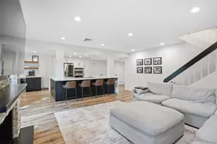 2444 Caminito Venido, San Diego, CA 92107 - Photo 15