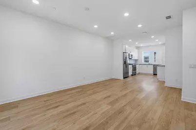  4366 Pacifica Way #3, Oceanside, CA 92056 - Photo 3