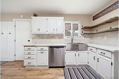  206 Los Reyes Dr, San Diego, CA 92114 - Photo 21