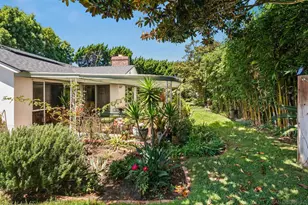 8925 Cliffridge Ave, La Jolla, CA 92037 - Photo 31