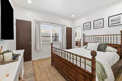  404 Bonair Street, La Jolla, CA 92037 - Photo 17