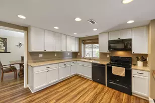 9518 Hillcreek Way, Santee, CA 92071 - Photo 5
