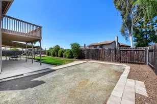 9518 Hillcreek Way, Santee, CA 92071 - Photo 27