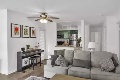  8889 Caminito Plaza Centro #7127, San Diego, CA 92122 - Photo 9