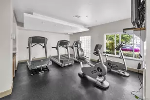 8889 Caminito Plaza Centro, San Diego, CA 92122 - Photo 35