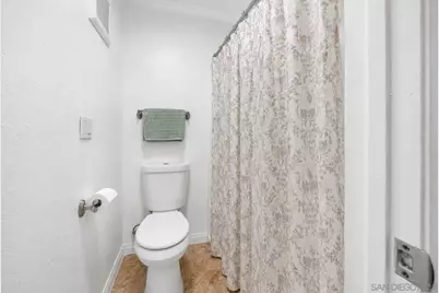  8889 Caminito Plaza Centro #7127, San Diego, CA 92122 - Photo 17