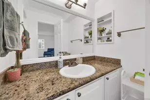8889 Caminito Plaza Centro, San Diego, CA 92122 - Photo 19