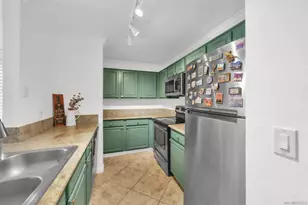8889 Caminito Plaza Centro, San Diego, CA 92122 - Photo 13