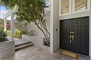 5552 Caminito Herminia, La Jolla, CA 92037 - Photo 9