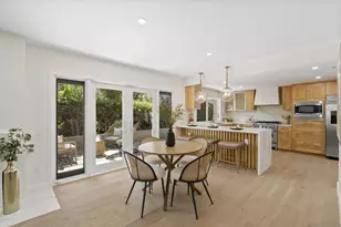 5552 Caminito Herminia, La Jolla, CA 92037 - Photo 19