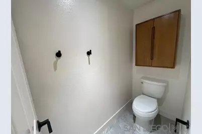  1810 Spyglass, Vista, CA 92081 - Photo 27