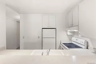 1885 Diamond St, San Diego, CA 92109 - Photo 9