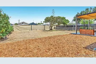  1005 E 2nd St, National City, CA 91950 - Photo 27