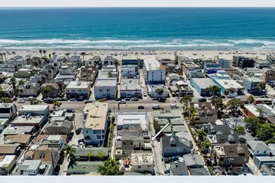  818 Queenstown Court, San Diego, CA 92109 - Photo 45