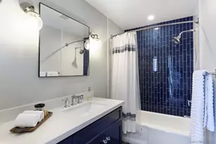 7978 Caminito Del Cid, La Jolla, CA 92037 - Photo 17