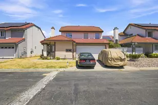 4524 Goldfinch, Oceanside, CA 92057 - Photo 3