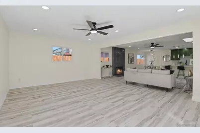  559 Glencrest Dr, San Diego, CA 92139 - Photo 11