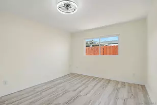 559 Glencrest Dr, San Diego, CA 92139 - Photo 21