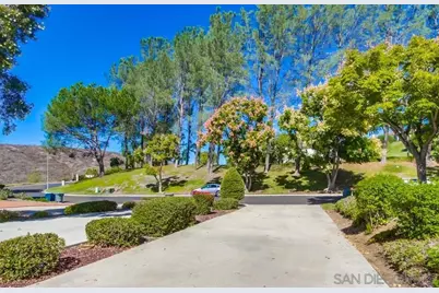  619 Maze Glen, Escondido, CA 92025 - Photo 7