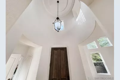  6371 Paseo Corono, Carlsbad, CA 92009 - Photo 3