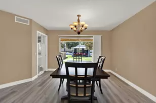 1371 Westminster Pl, Escondido, CA 92027 - Photo 9