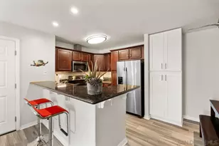 5402 Balboa Arms, San Diego, CA 92117 - Photo 11