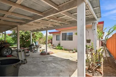  986 9th St, Imperial Beach, CA 91932 - Photo 27